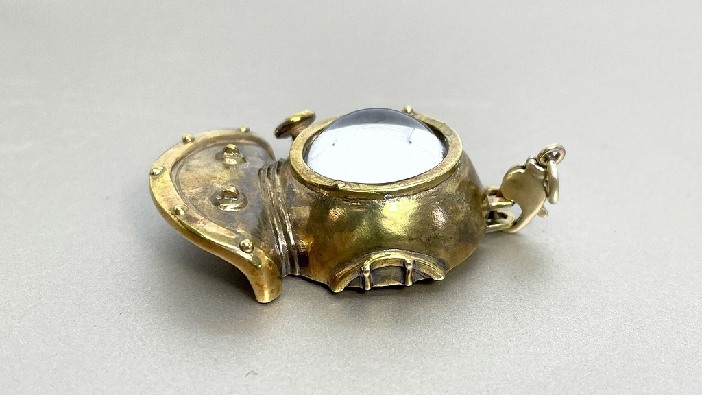 【Abyss Diver】潜水服型ルースケースペンダントトップ(真鍮ver)