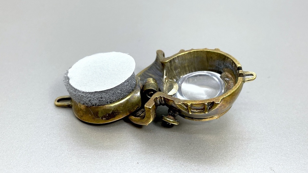 【Abyss Diver】潜水服型ルースケースペンダントトップ(真鍮ver)