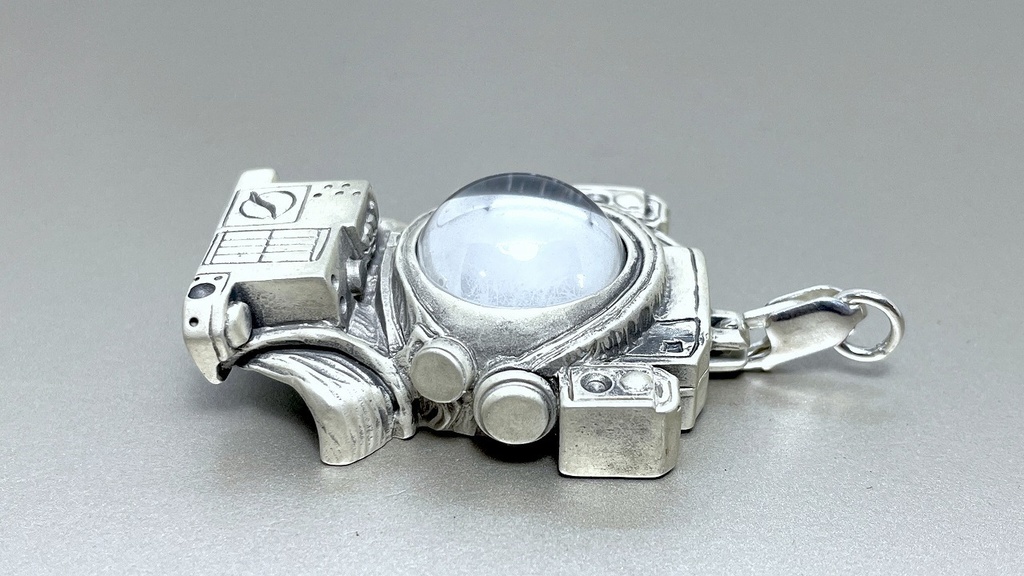 【Meteor Catcher】宇宙服型ルースケースペンダントトップ