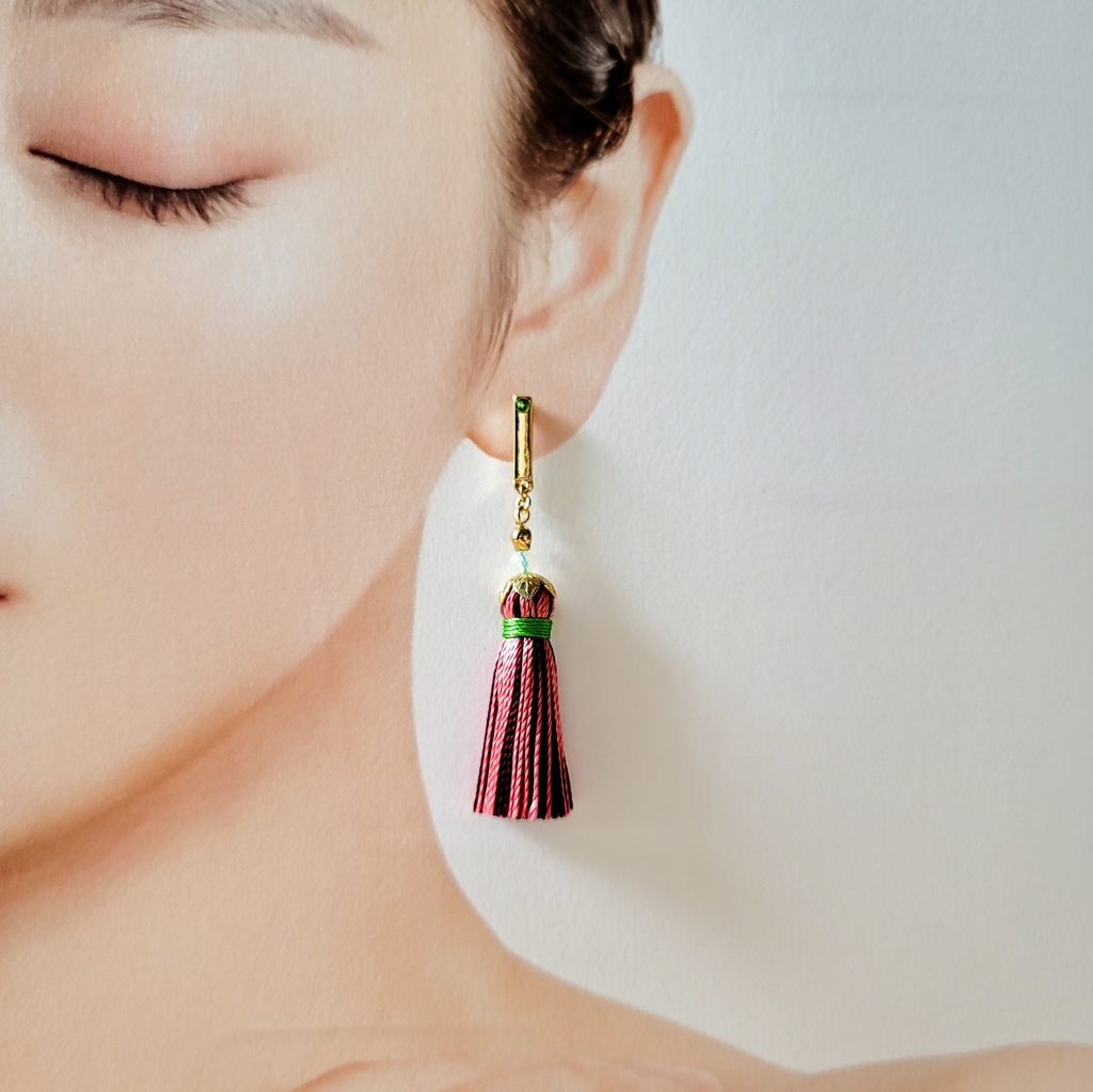 鬼滅の刃 イメージアクセサリー タッセルピアス かまぼこ隊