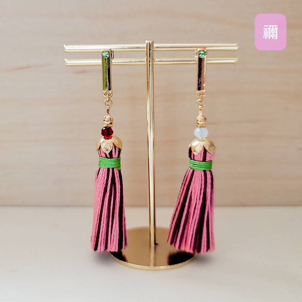 鬼滅の刃 イメージアクセサリー タッセルピアス かまぼこ隊