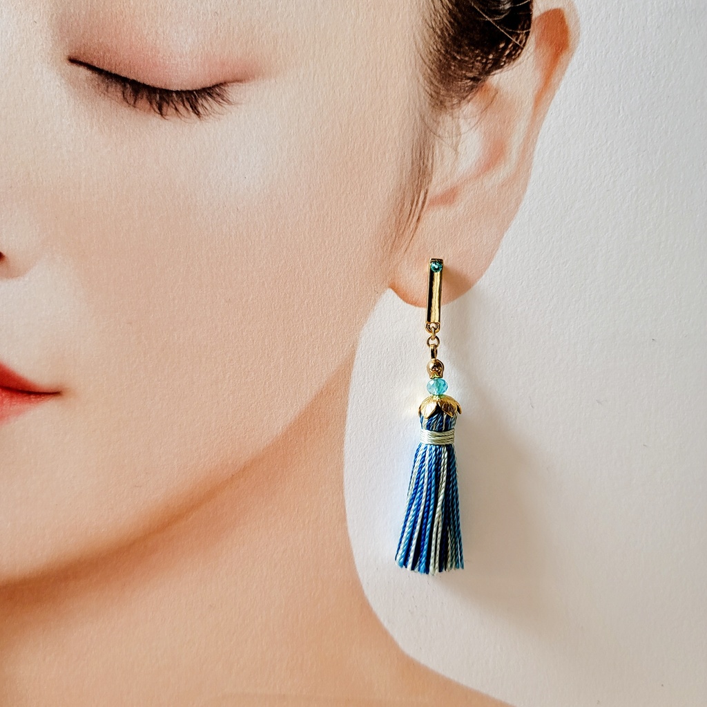 鬼滅の刃 イメージアクセサリー タッセルピアス