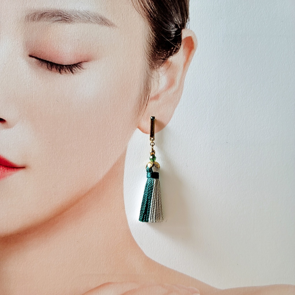 鬼滅の刃 イメージアクセサリー タッセルピアス