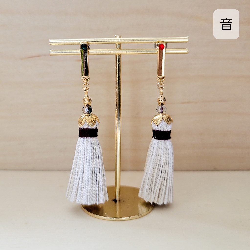 鬼滅の刃 イメージアクセサリー タッセルピアス