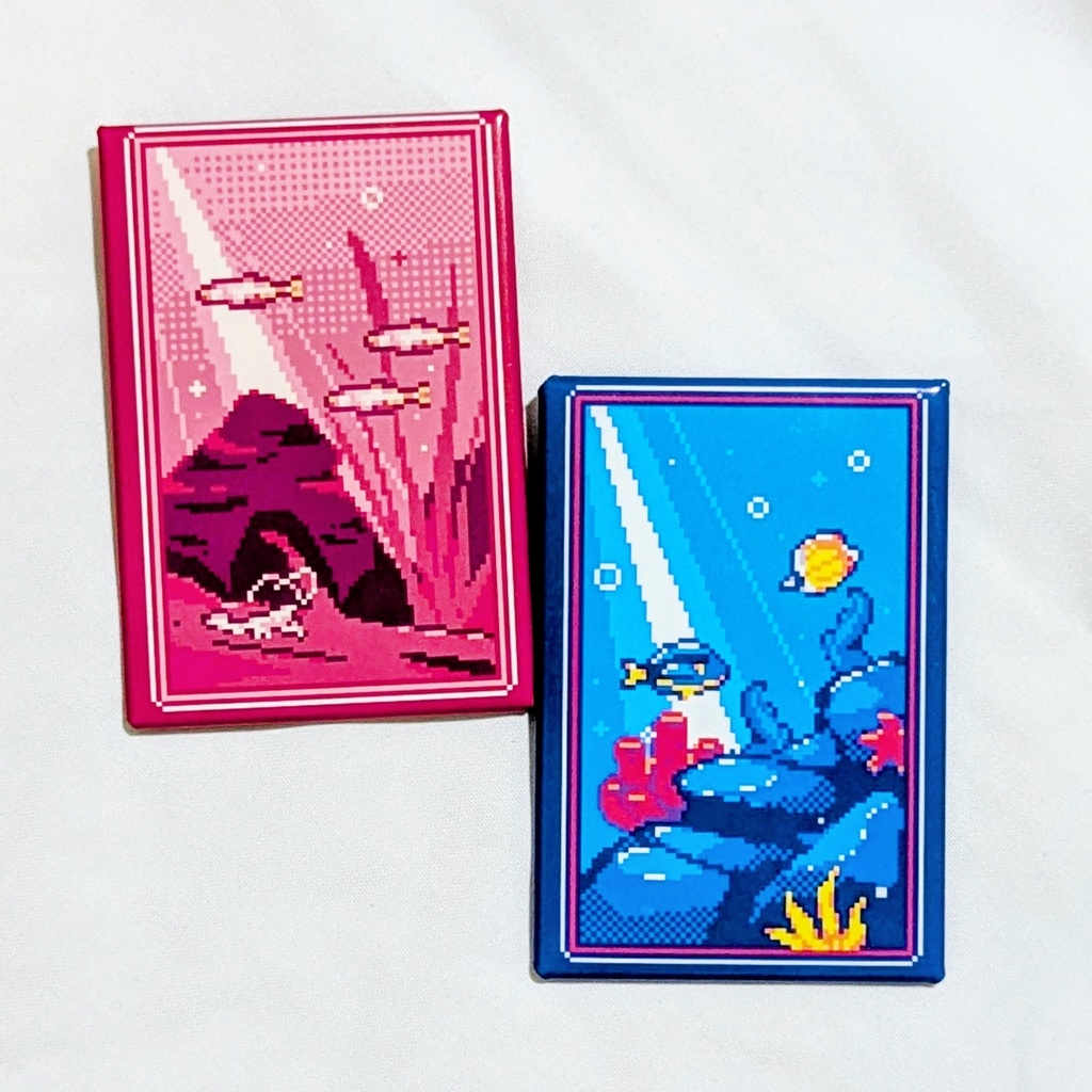 水槽のドット絵四角缶バッジ 水中喫茶SUBMERGE