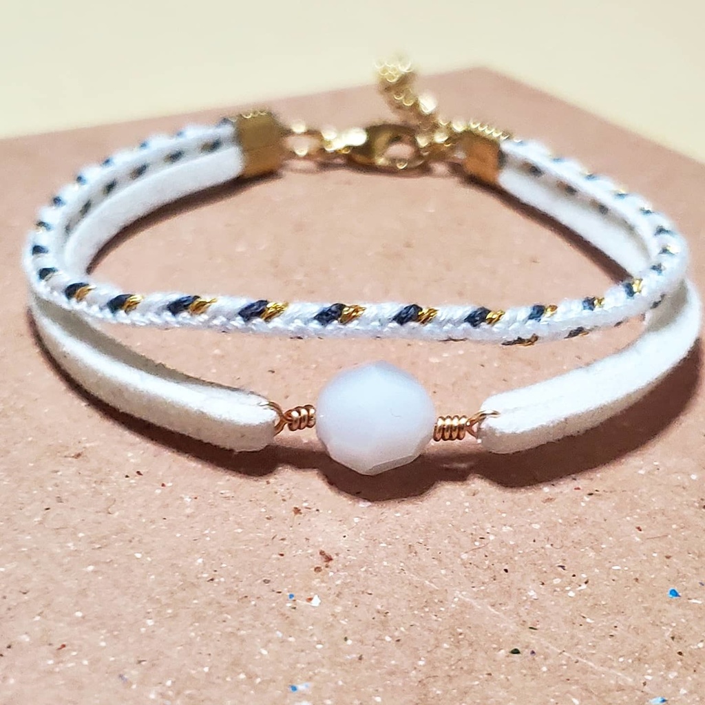 2連スエ-ドブレスレット