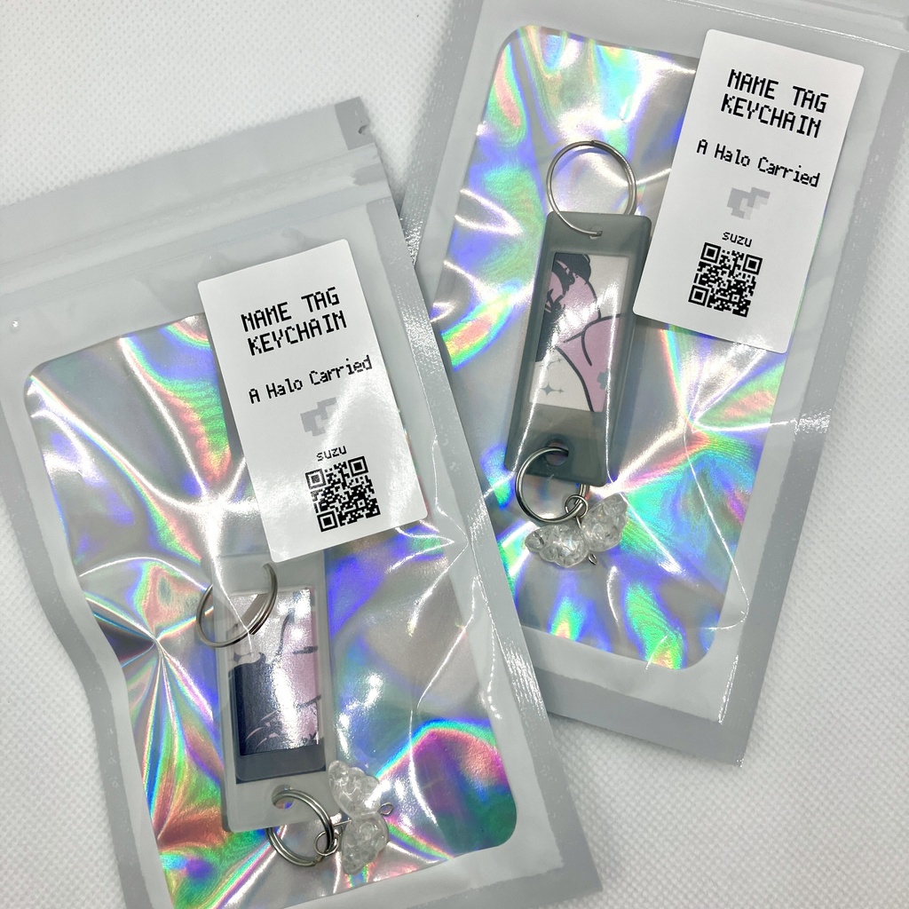 ネームタグキーホルダー「A Halo Carried」全2種