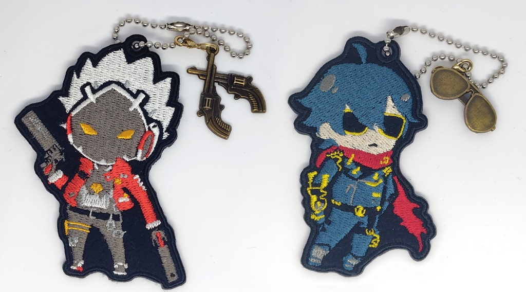 【ZZZero】チャーム付き刺繡キーホルダー
