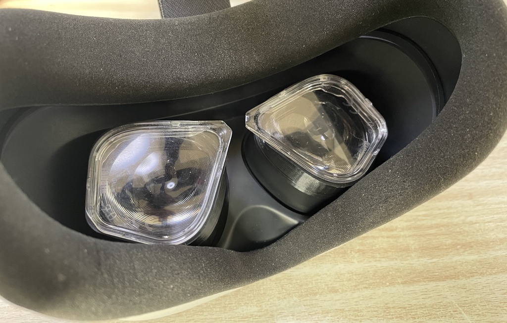 Oculus Quest2用レンズアダプター