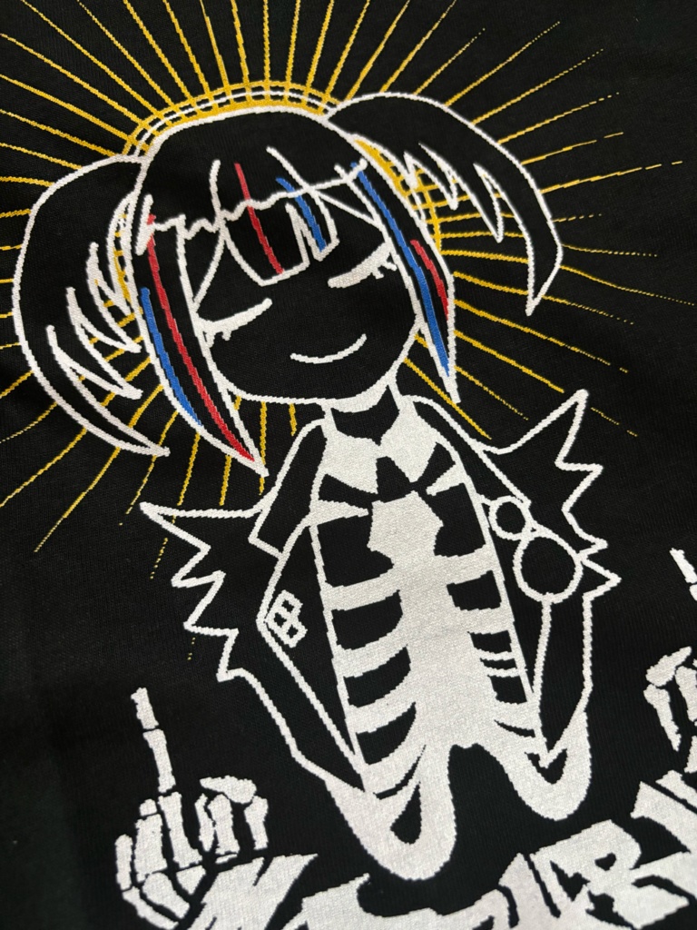 もああちゃんを崇めるTシャツ