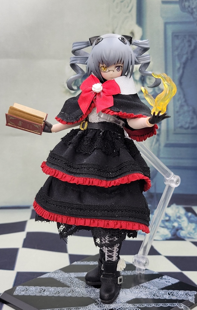 ゴシックケープドレス