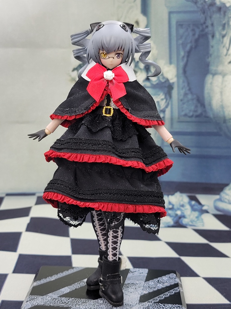 ゴシックケープドレス