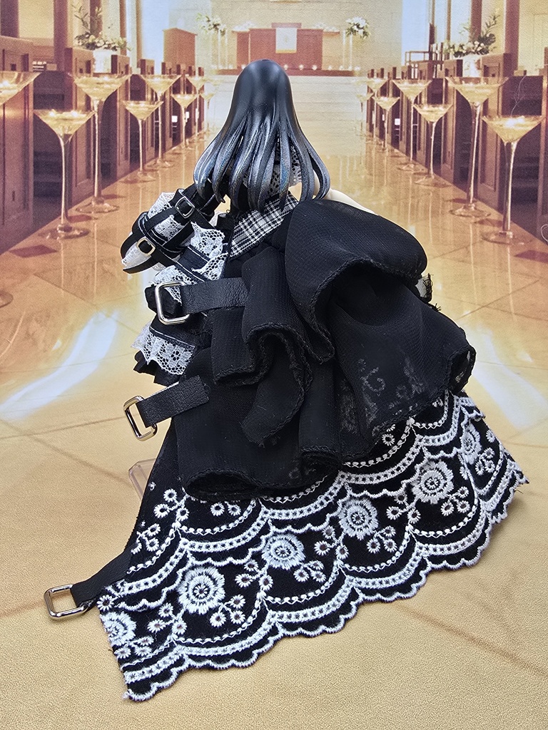 エーデル シュヴァルツ クレイド ツヴァイ