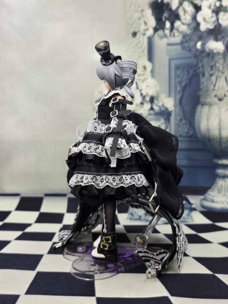 エーデル シュヴァルツ クレイド ツヴァイ