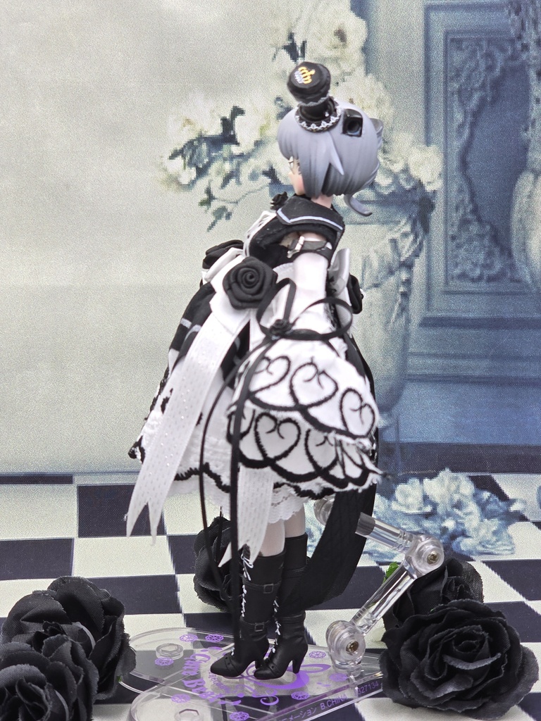 Nachtfalter Clown ナハトファルタークラウン