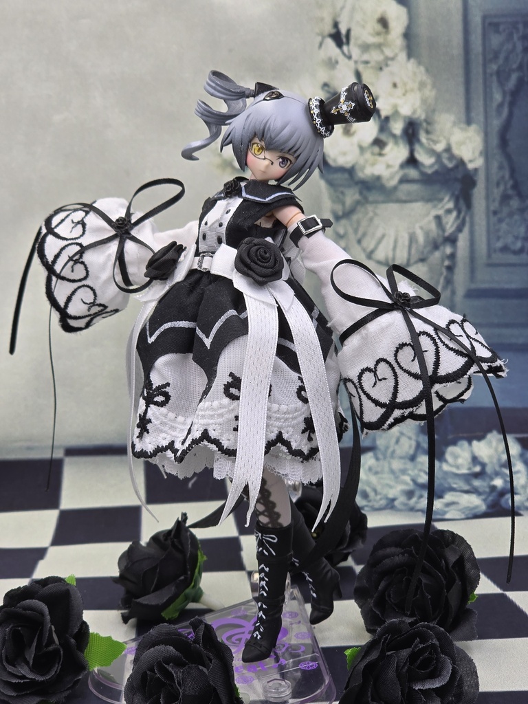 Nachtfalter Clown ナハトファルタークラウン