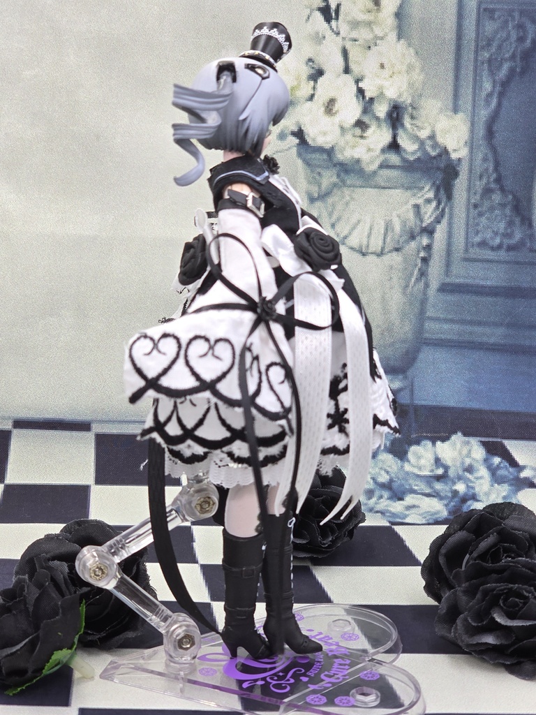 Nachtfalter Clown ナハトファルタークラウン