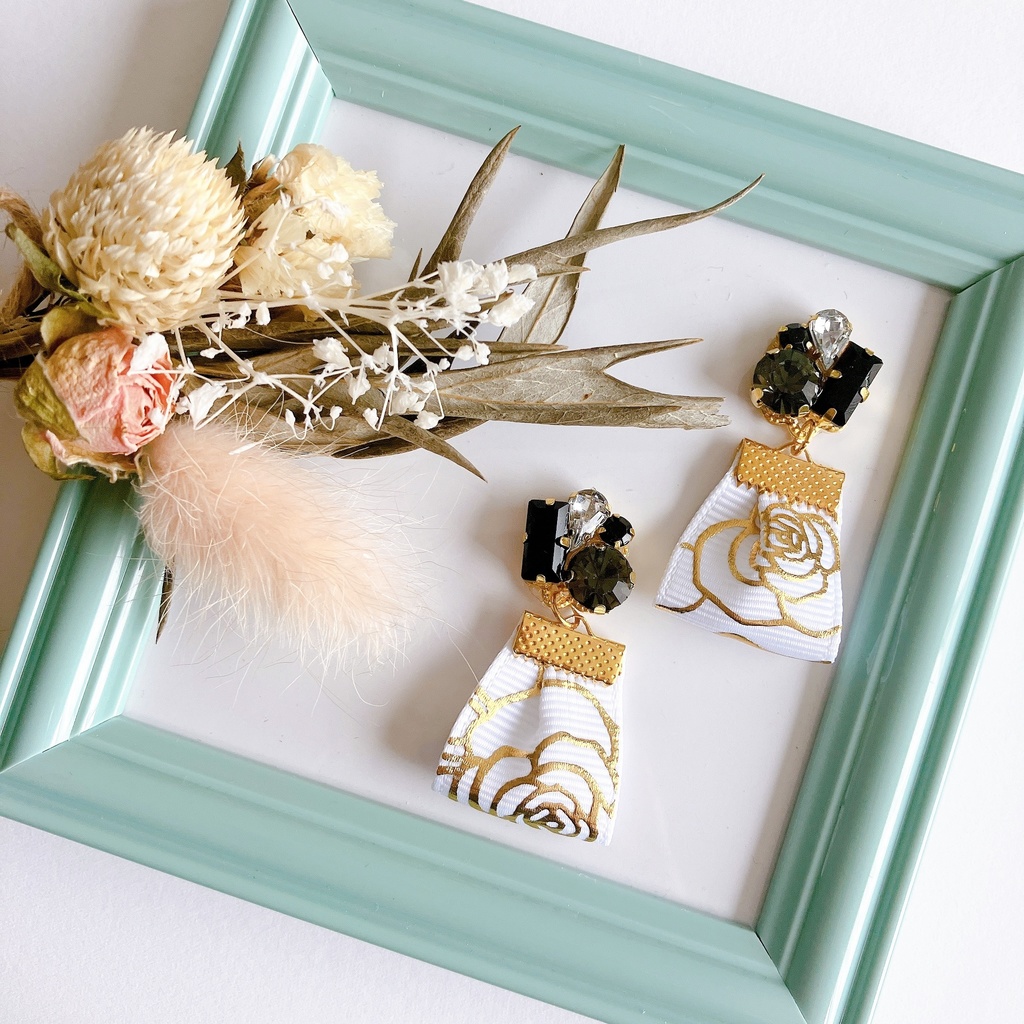 東京リベンジャーズ 関東卍會モチーフリボンピアス