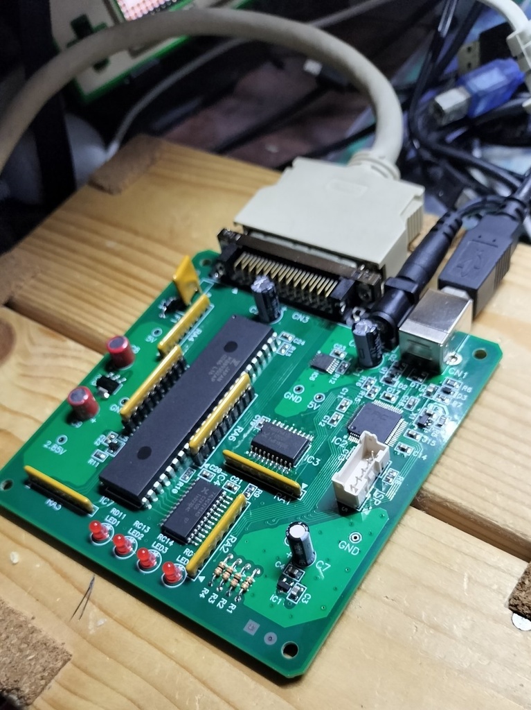 汎用SCSIアダプタ 兼 X68000エミュレータ用SCSIユニット「すかじーU君改」