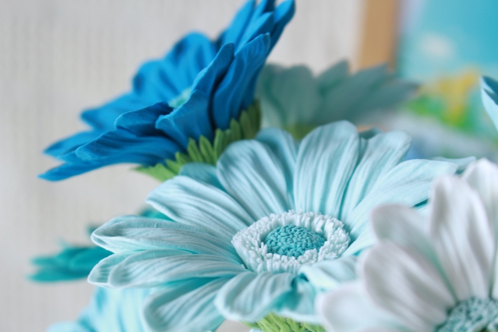 🌈【カラフルアートフェス限定セット】一本仕立てのガーベラ2本セット