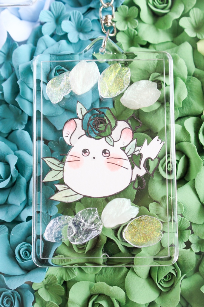 Ericaさんコラボ 花咲くチンチラ ねじゅ 切り絵原画キーホルダー