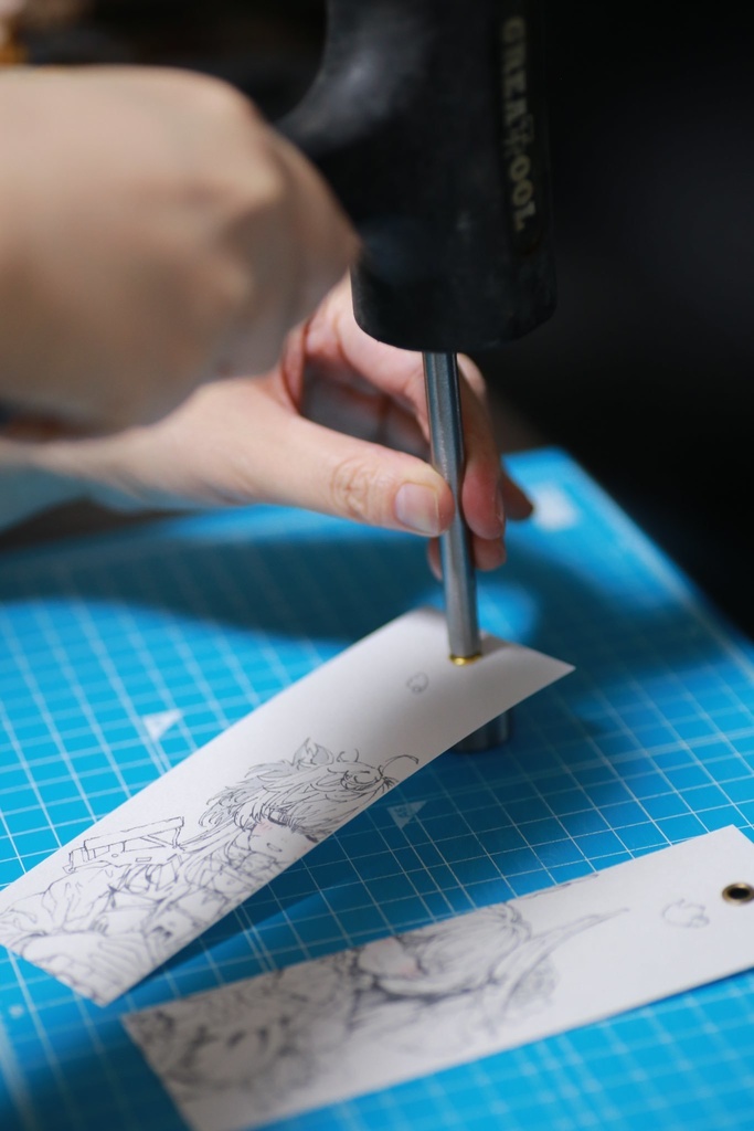 【NIKKE】栞(ピナ&ドロシー)※ハンドメイド製品