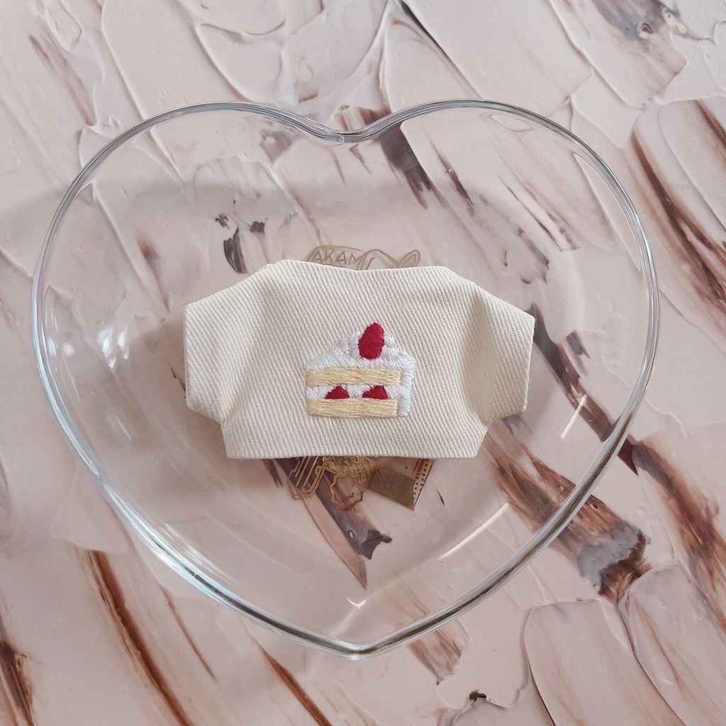 スイートデザート刺繍服