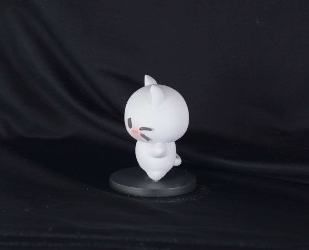 からん フィギュア