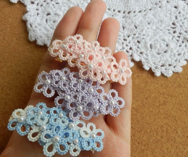 花 バレッタ (パープル 紫) ヘアアクセサリー 髪飾り フラワー 繊細 大人 かわいい 小さめ