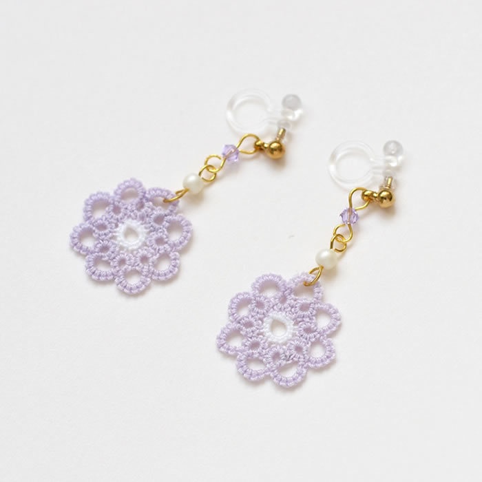 レースのお花 イヤリング / ピアス(パープル)レース編み パステルカラー