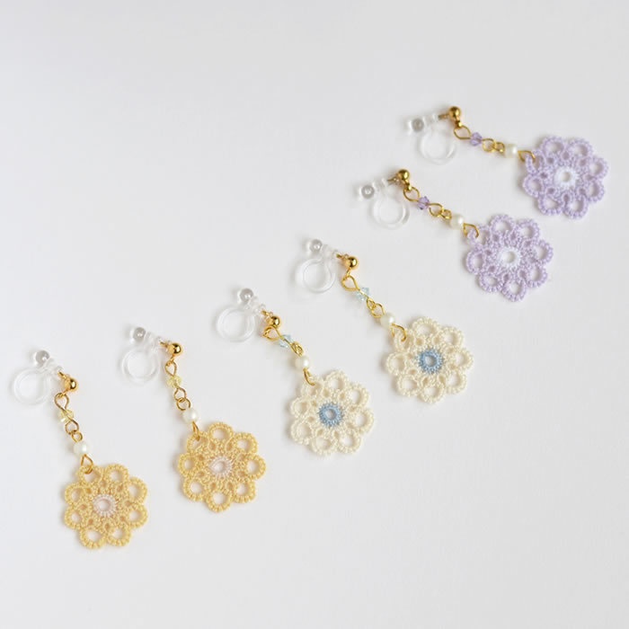 レースのお花 イヤリング / ピアス(パープル)レース編み パステルカラー