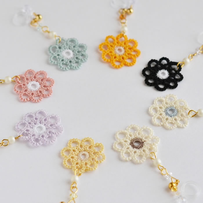 レースのお花 イヤリング / ピアス(グリーン)レース編み タティングレース