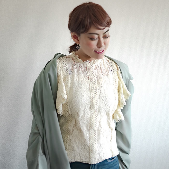 花 パール 樹脂イヤリング ノンホールピアス 軽い 繊細 上品 揺れる かわいい