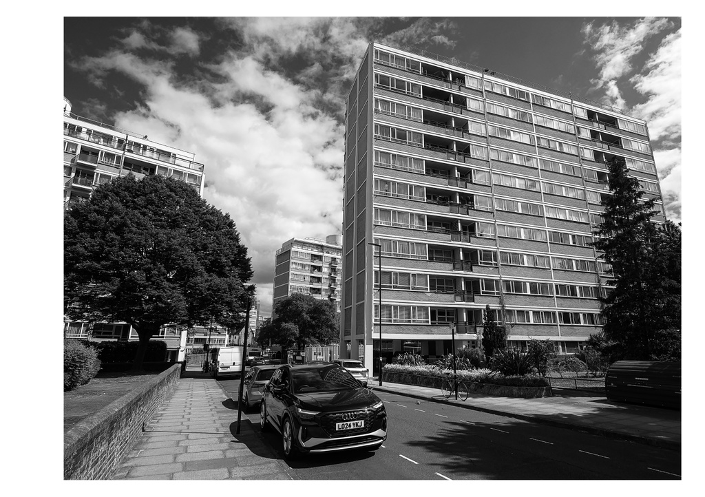 LONDON ESTATES 英国倫敦団地散歩