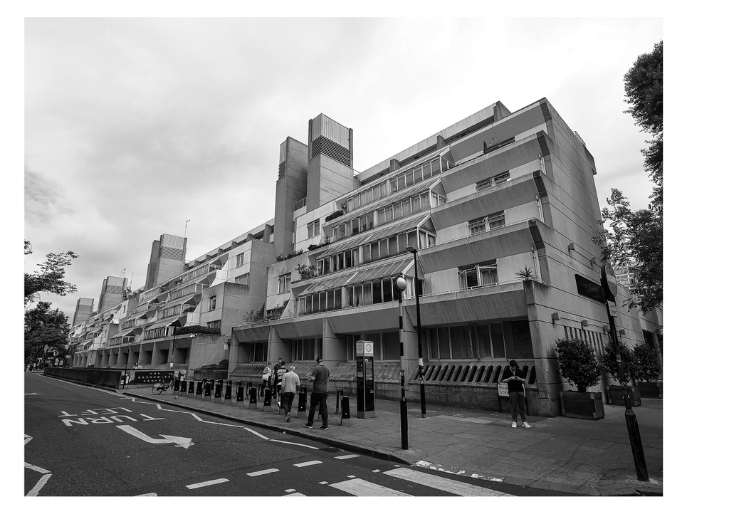 LONDON ESTATES 英国倫敦団地散歩