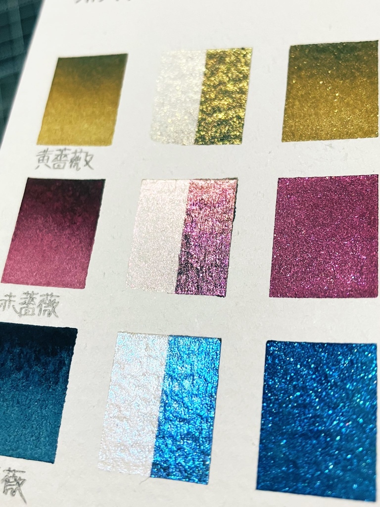 企画出品絵の具