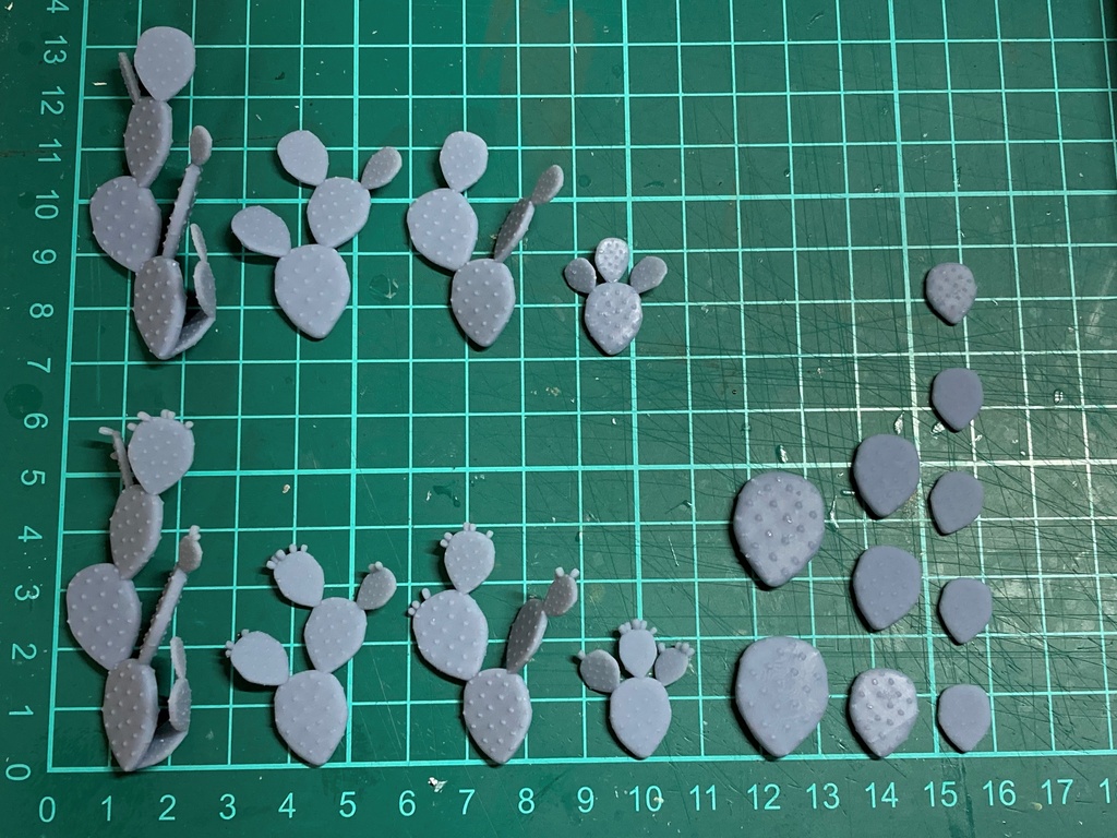 CM-008,9,10 1/35 ウチワサボテン小・中・大