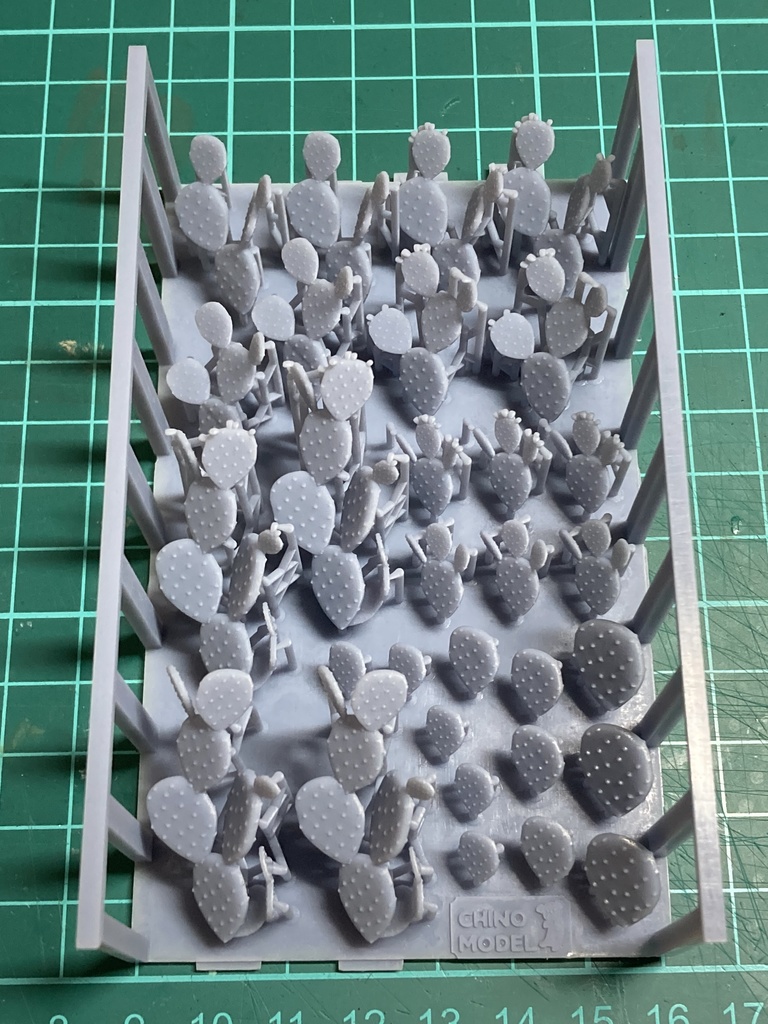 CM-008,9,10 1/35 ウチワサボテン小・中・大