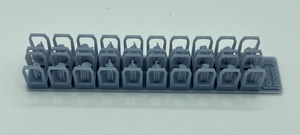 CM-028 1/35 ハンドパーツvol.3