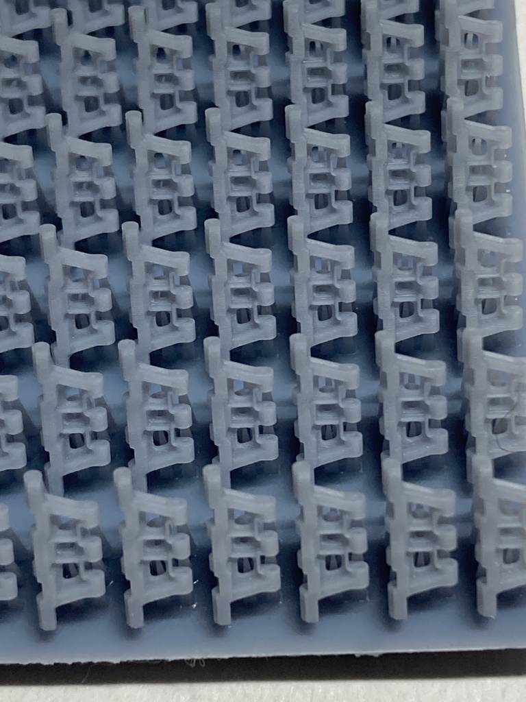 CM-066 1/35 特二式内火艇カミ用連結可動履帯