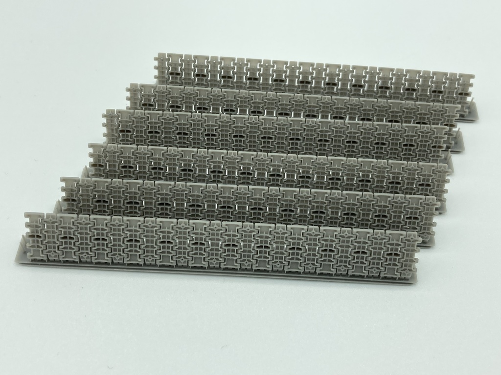 【BOOTH限定】CM-040S 1/48 T-34用連結済み可動履帯