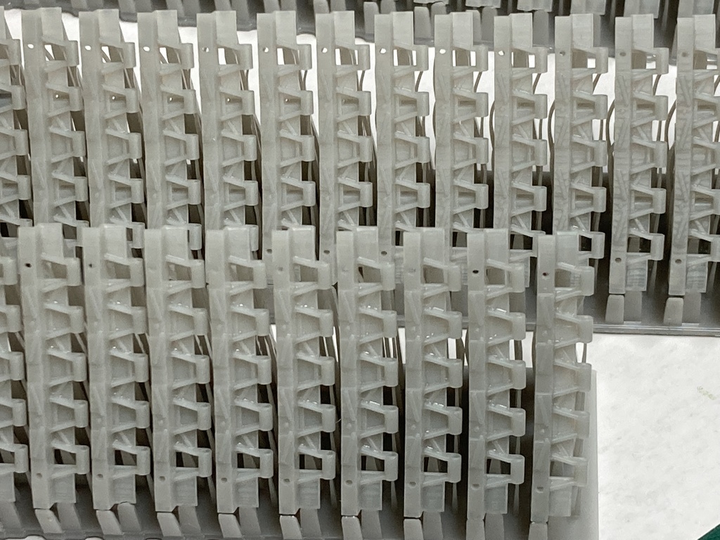 CM-083 Vk 100.01(P) マムート用連結可動履帯