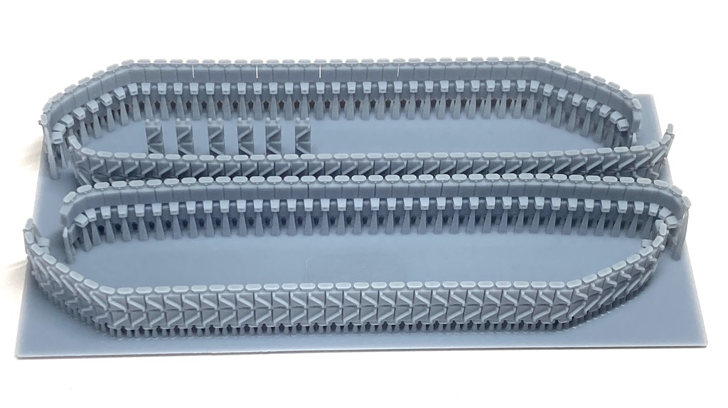 CM-131~133 1/48 M4シャーマンHVSS用履帯