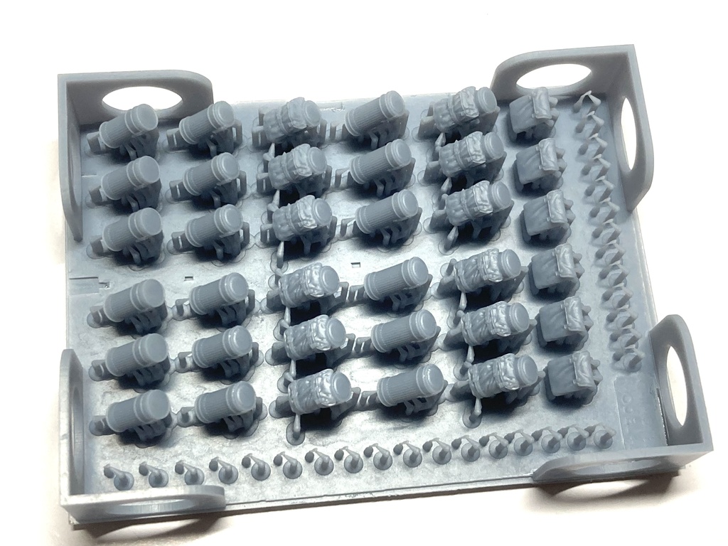 CM-155 1/35 独・ガスマスクケースセット