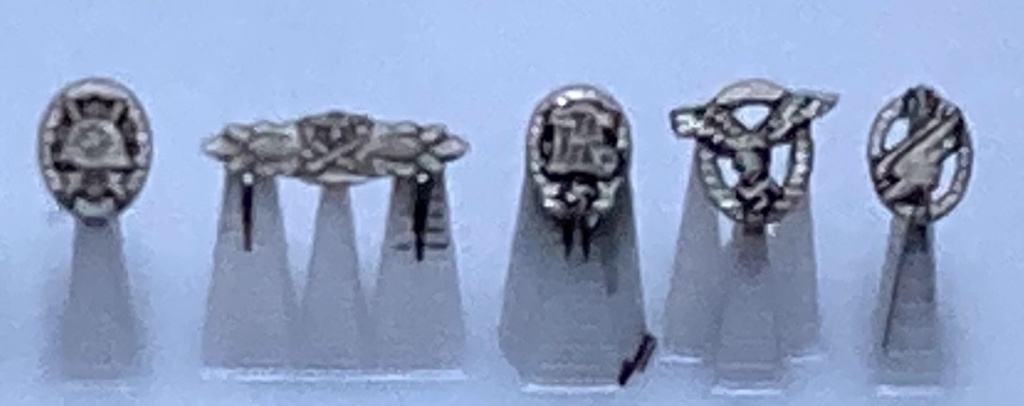 CM-176A 1/35 WW2独・勲章セットvol.1