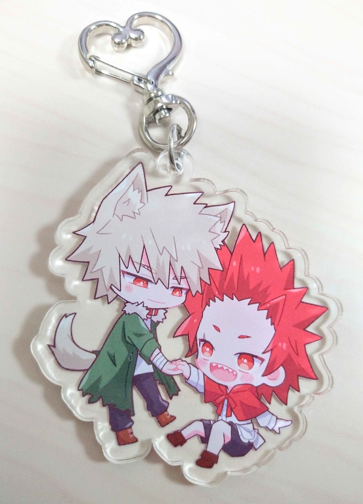 爆切アクリルキーホルダー（狼×赤ずきん）