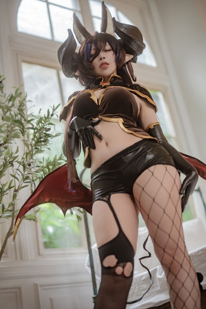 【C106新刊】サキュバスガレヲン写真集「Enthrall.」