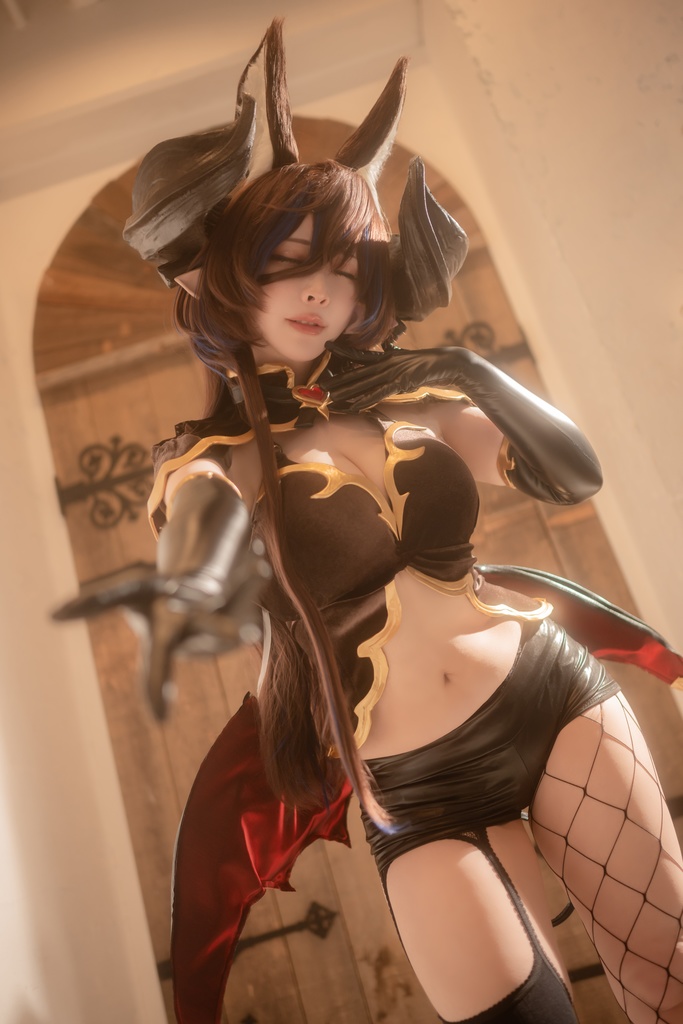 【C106新刊】サキュバスガレヲン写真集「Enthrall.」