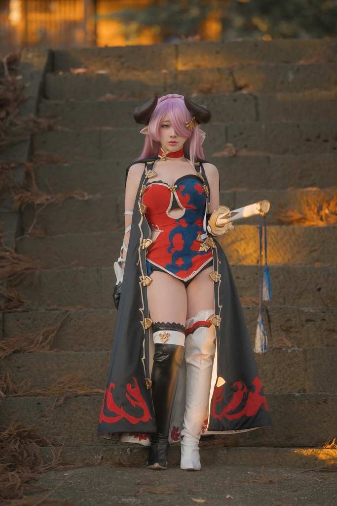 【C107新刊】 リミテッドナルメア写真集 「Narmaya」