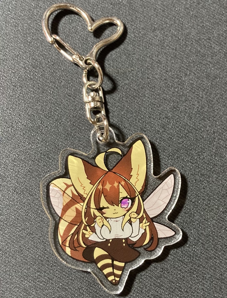 【B級品】めいろアクキー